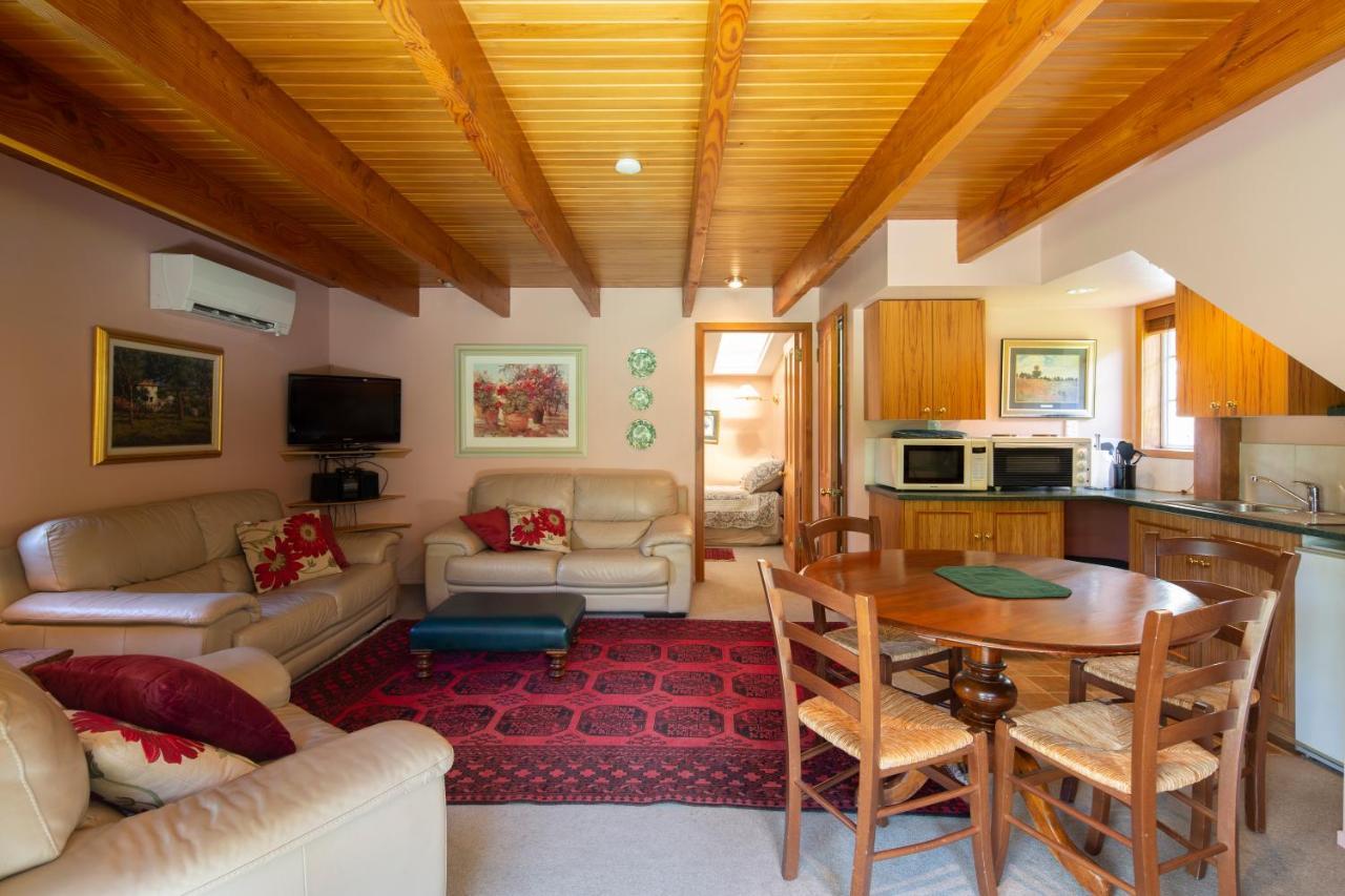 Trelawn Riverside Cottages Arthurs Point 외부 사진